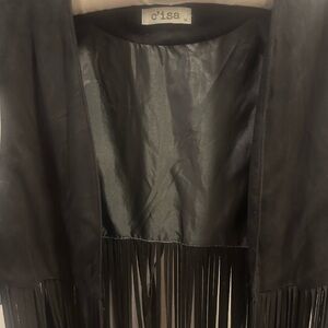 C’isa faux suede fringe vest, Boho, 70’s, Festivals. Size M,‎ very flattering